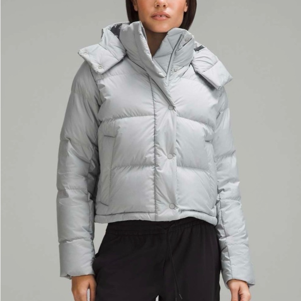 Lululemon Wunder Puff Cropped Jacket
Silver Drop sz 6 LNWOT